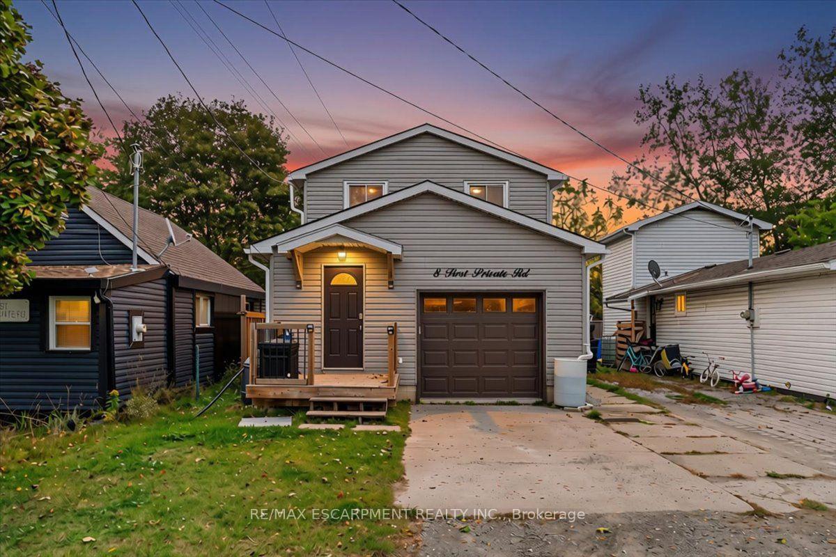 Photo 1 of 8 First Private Road, Hamilton, Stoney Creek — HOMEH