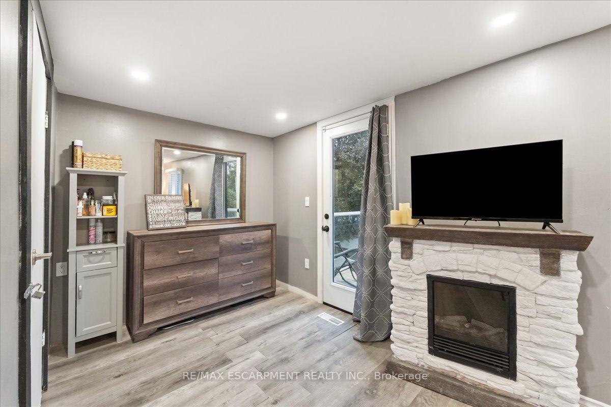Photo 28 of 8 First Private Road, Hamilton, Stoney Creek — HOMEH
