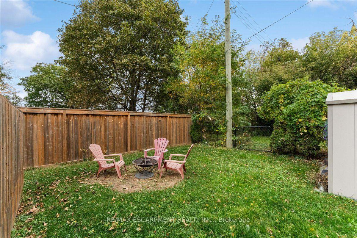 Photo 35 of 8 First Private Road, Hamilton, Stoney Creek — HOMEH