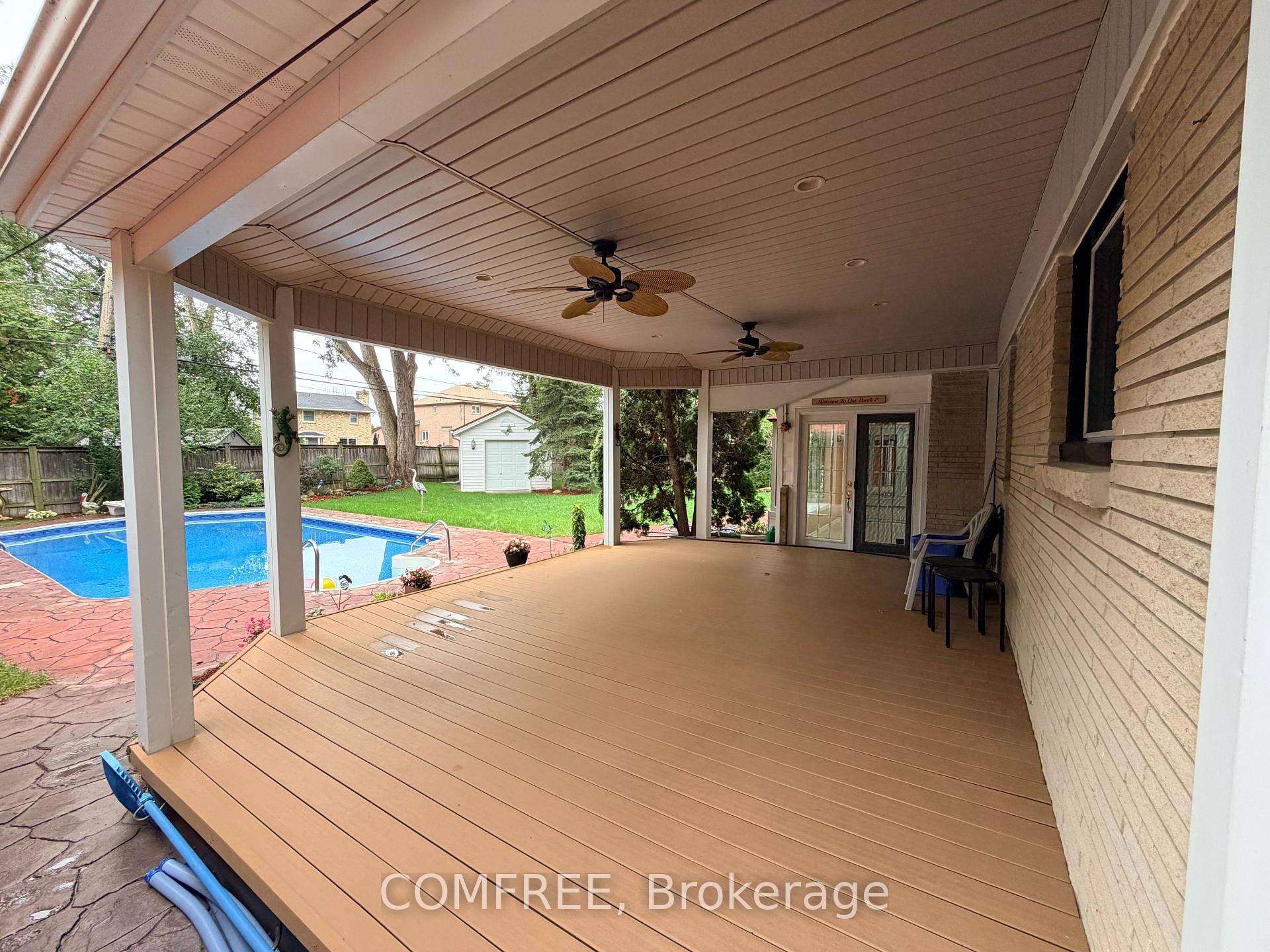 Photo 3 of 162 Grace Road, Tecumseh, Saint Clair Beach — HOMEH