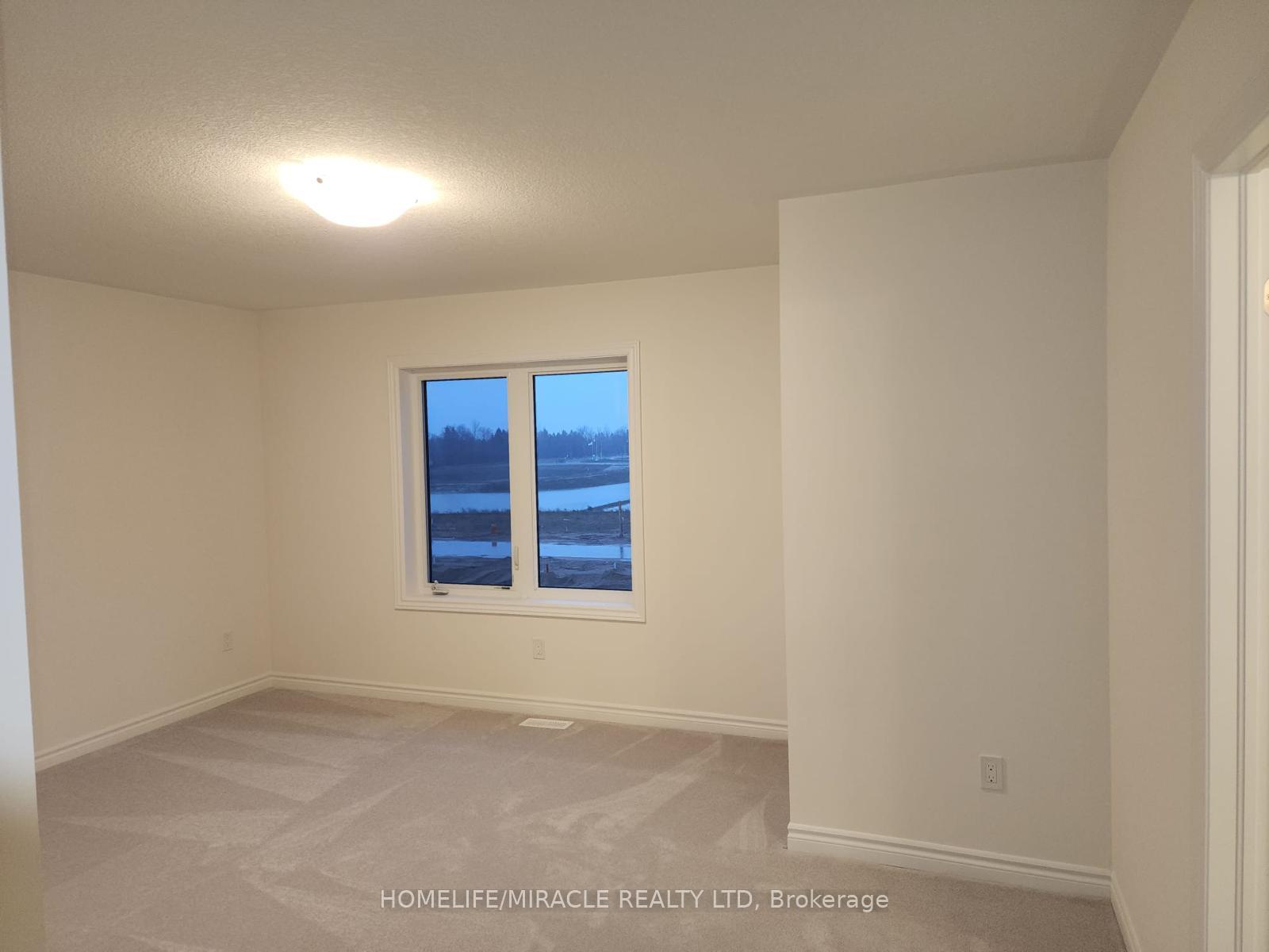 Photo 19 of 35 Jenner Drive, Brant, Paris — HOMEH