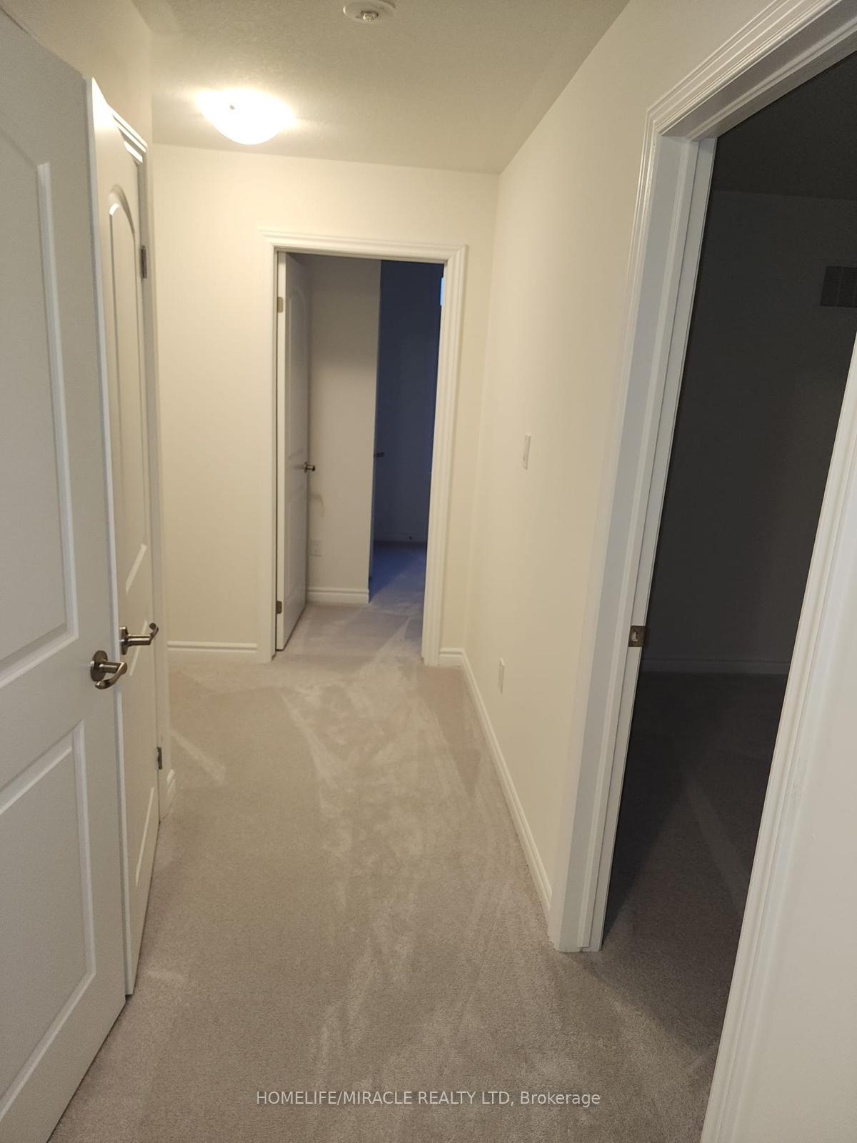Photo 28 of 35 Jenner Drive, Brant, Paris — HOMEH