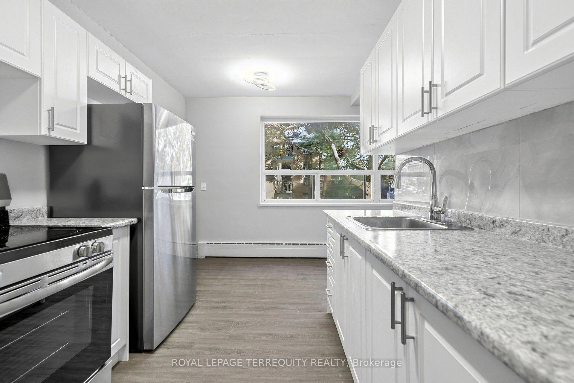 Photo 8 of Unit 103, 2550 Keele Street, North York, Maple Leaf — HOMEH