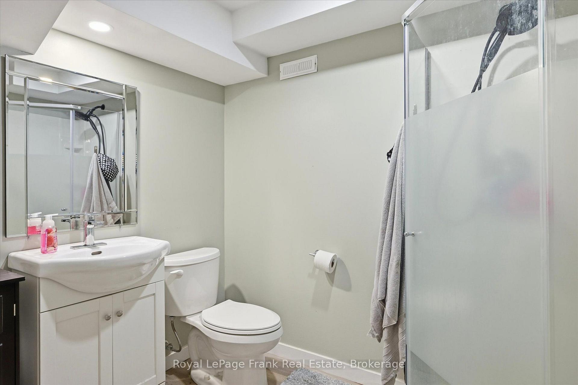 Photo 26 of 130 Maria Street, Peterborough, Ashburnham Ward 4 — HOMEH