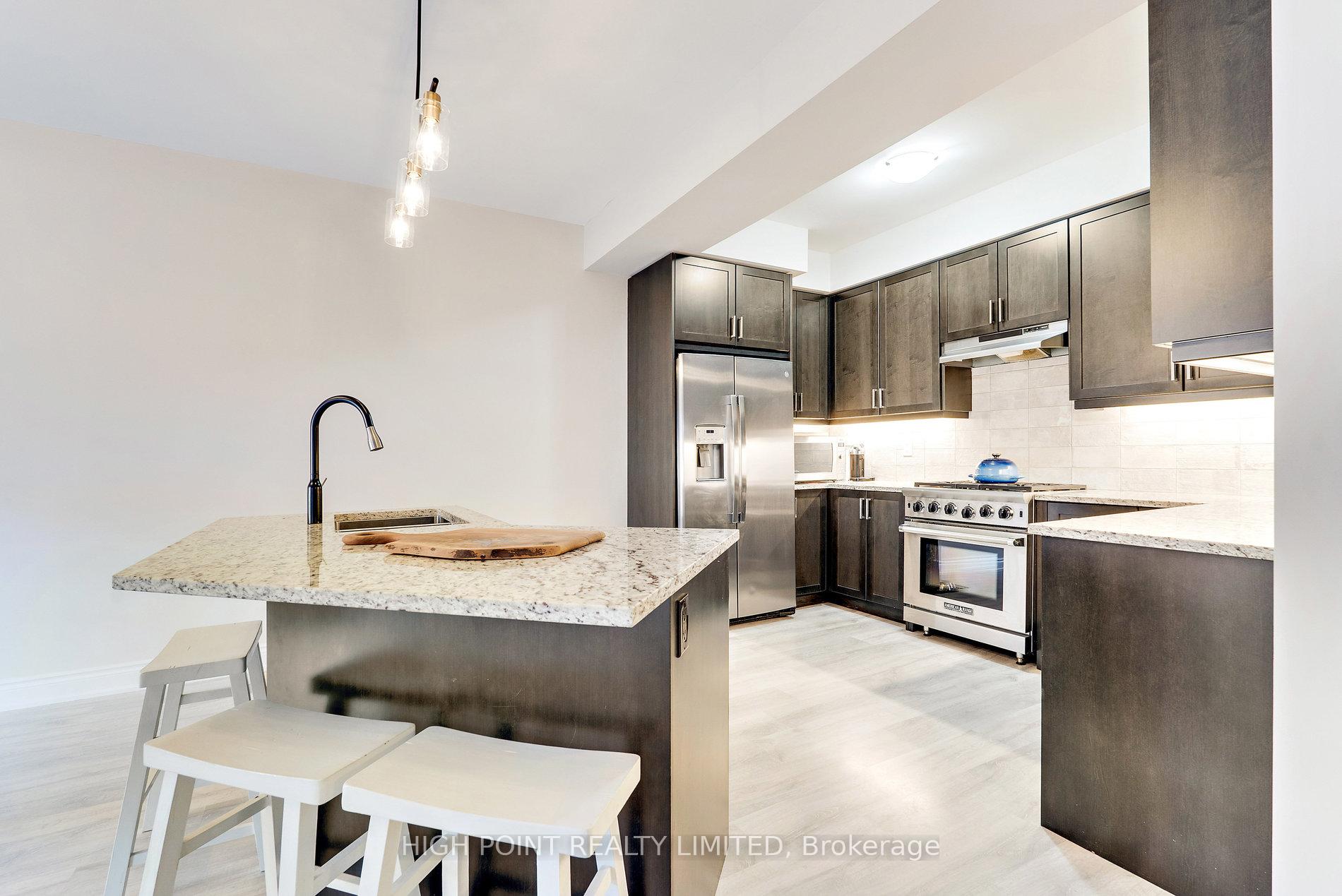 Photo 10 of 18 Arnold Crescent, New Tecumseth, Rural New Tecumseth — HOMEH