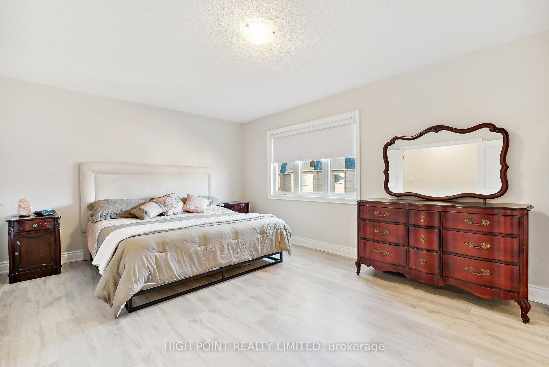 Photo 15 of 18 Arnold Crescent, New Tecumseth, Rural New Tecumseth — HOMEH
