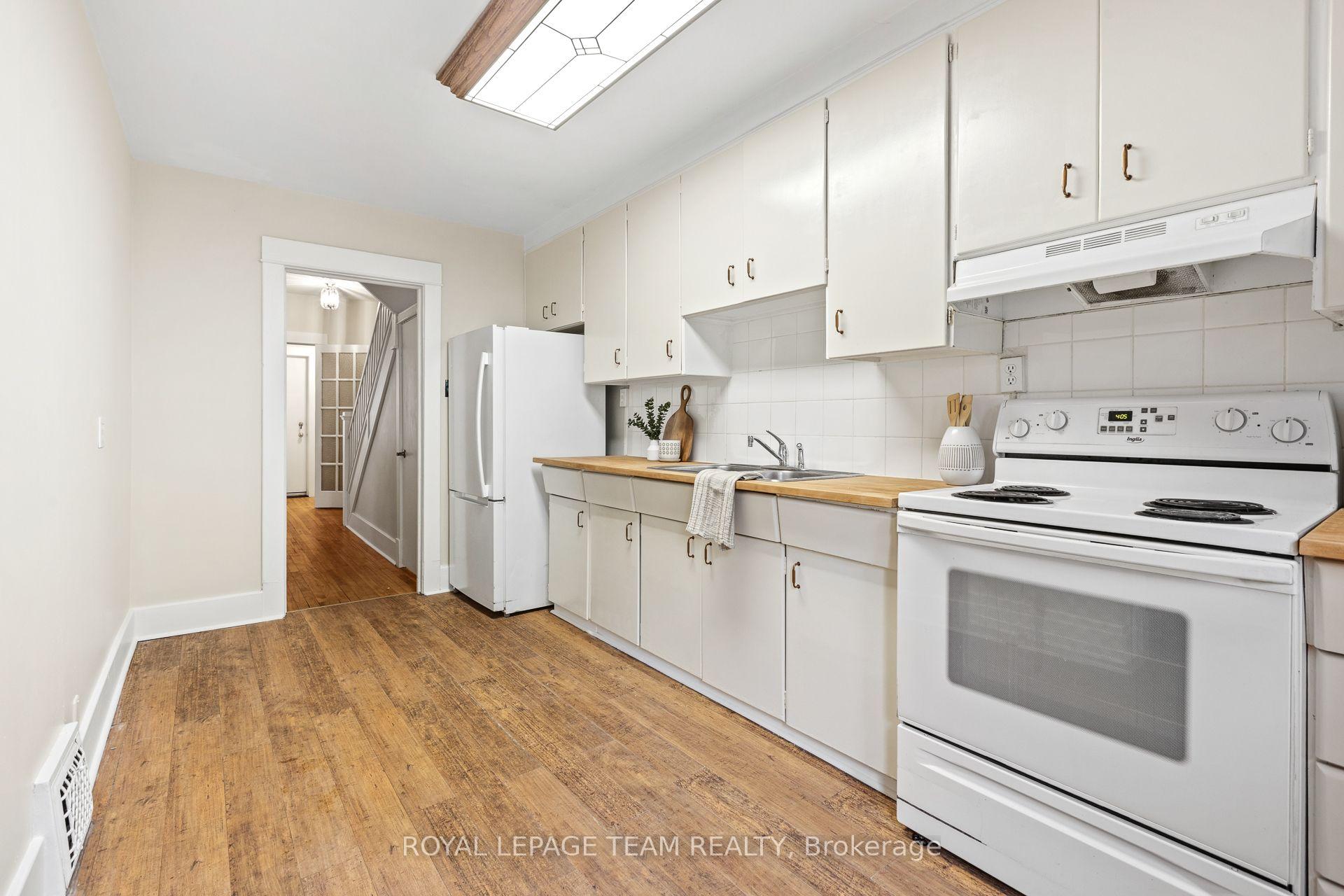 Photo 15 of 208 Holland Avenue, Ottawa, Ottawa West/Tunneys Pasture — HOMEH