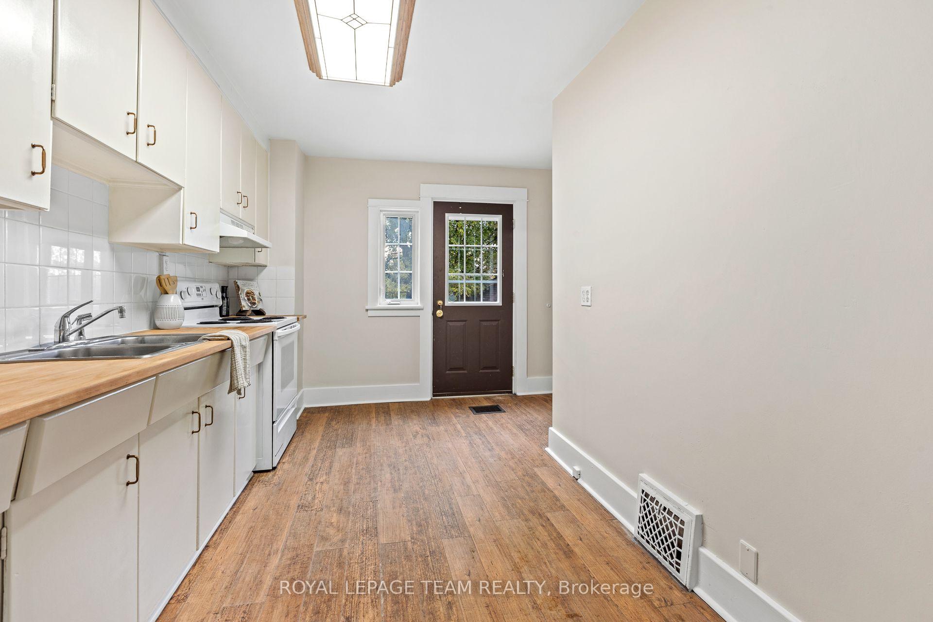 Photo 17 of 208 Holland Avenue, Ottawa, Ottawa West/Tunneys Pasture — HOMEH
