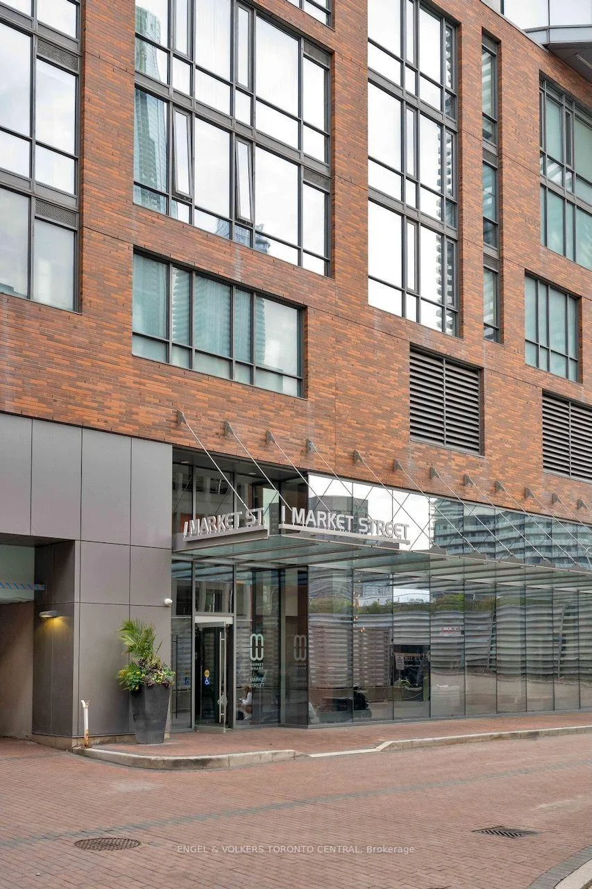 Photo of Unit 2405, 1 Market Street