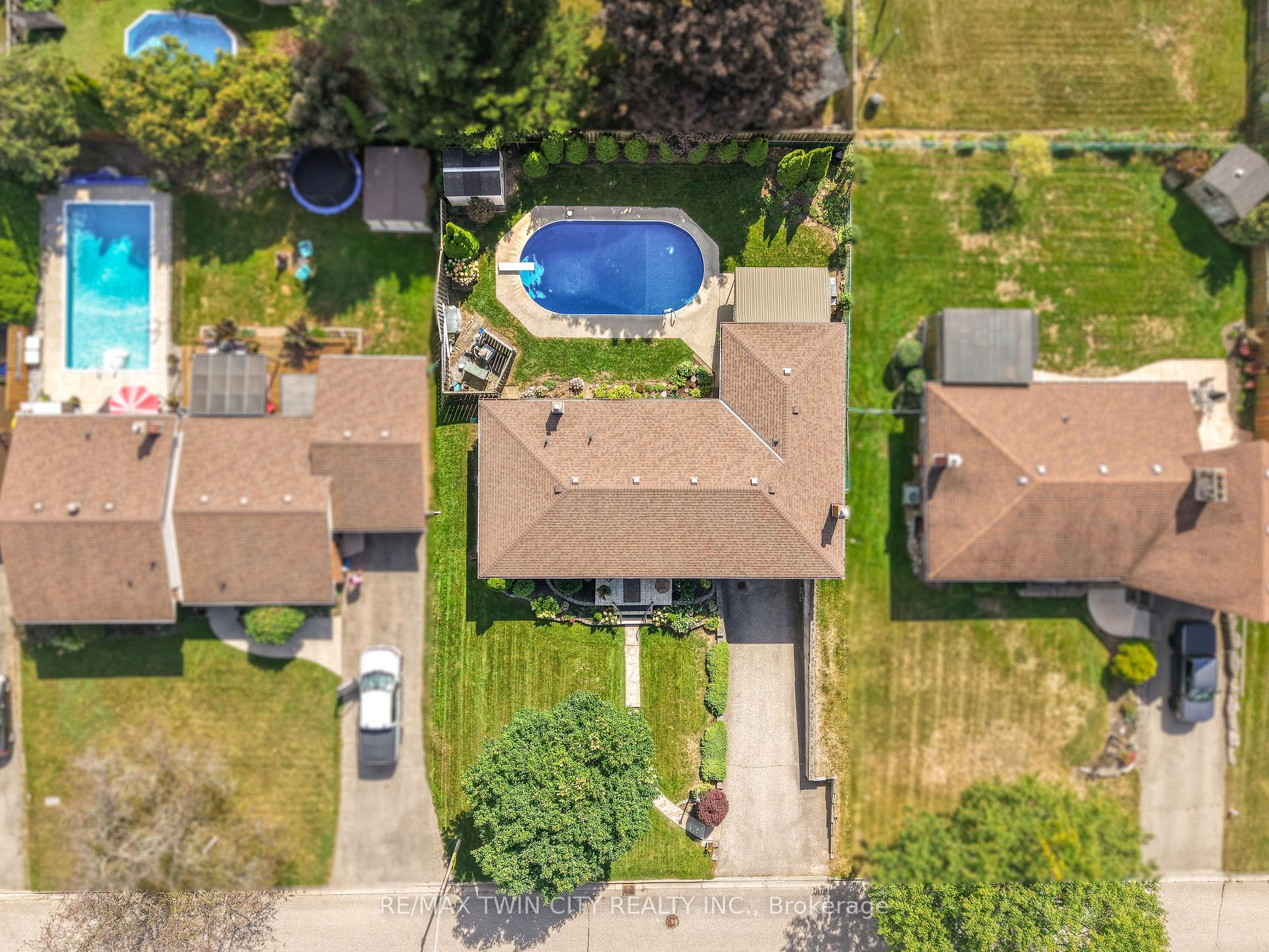 Photo 50 of 25 Brier Crescent, Brantford, Rosedale/Gable Height — HOMEH