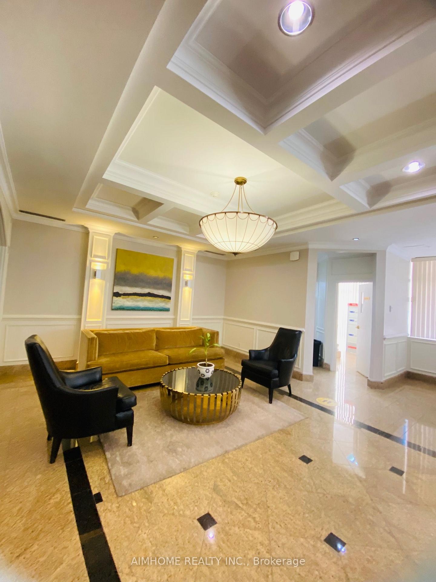 Photo 4 of Unit 708, 130 Pond Drive, Markham, Commerce Valley — HOMEH