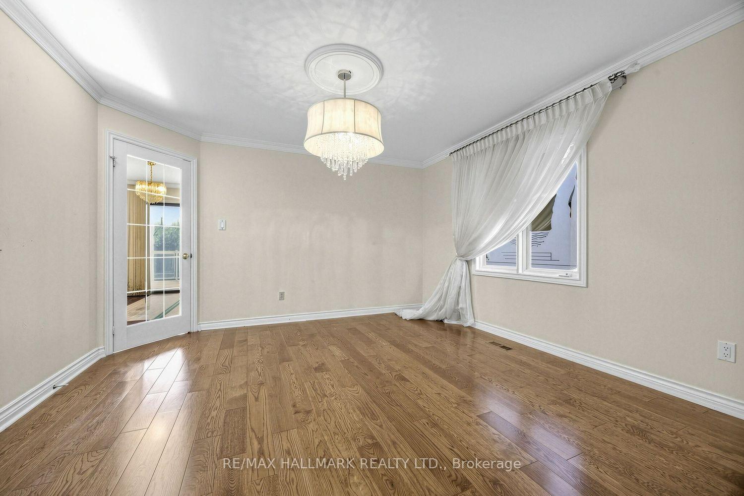 Photo 11 of 25 Cygnus Drive, Richmond Hill, Observatory — HOMEH