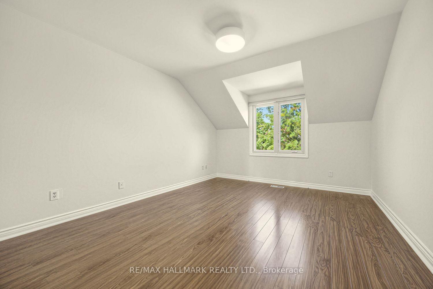 Photo 26 of 25 Cygnus Drive, Richmond Hill, Observatory — HOMEH
