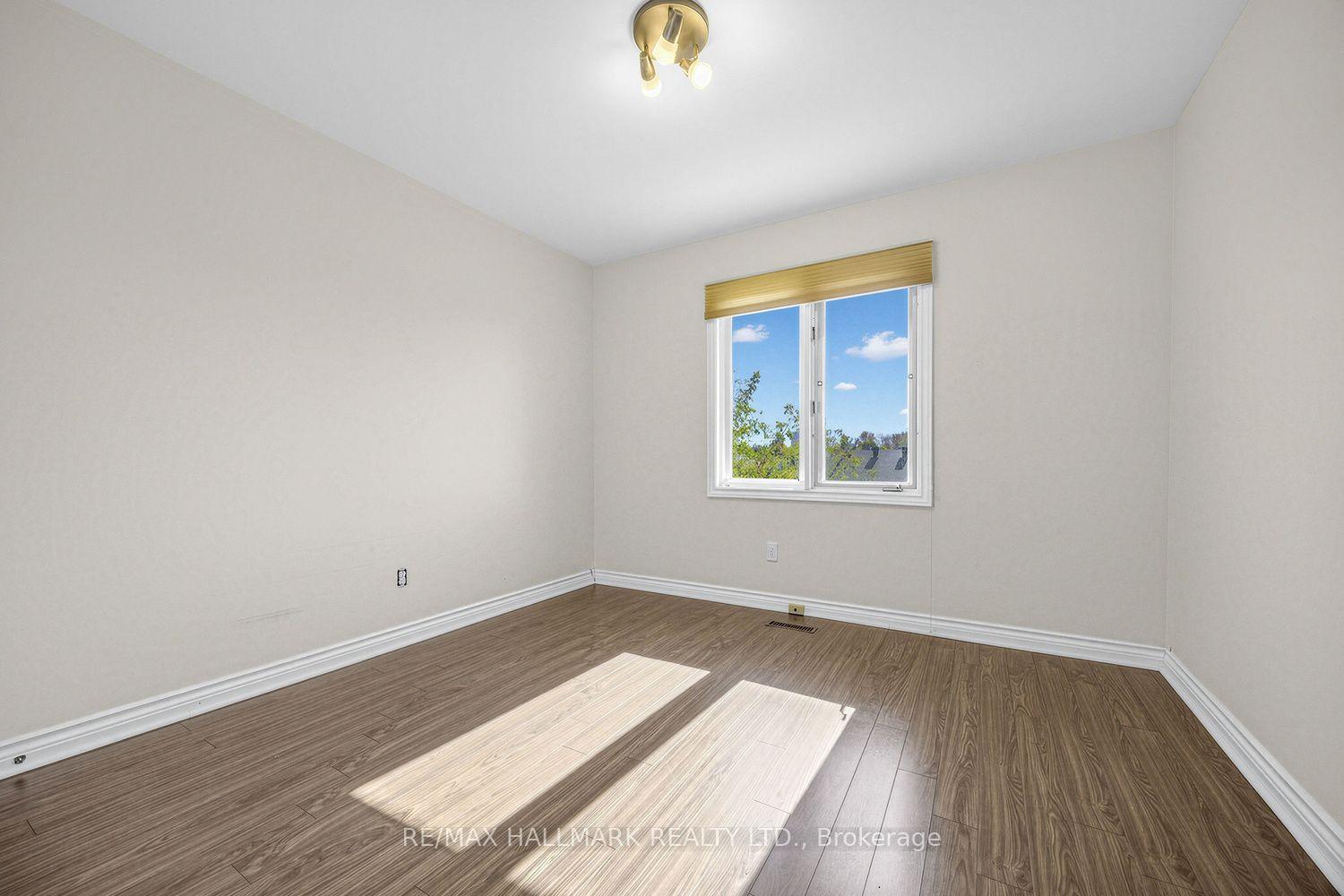 Photo 28 of 25 Cygnus Drive, Richmond Hill, Observatory — HOMEH