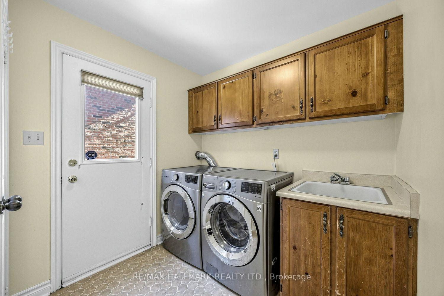 Photo 30 of 25 Cygnus Drive, Richmond Hill, Observatory — HOMEH