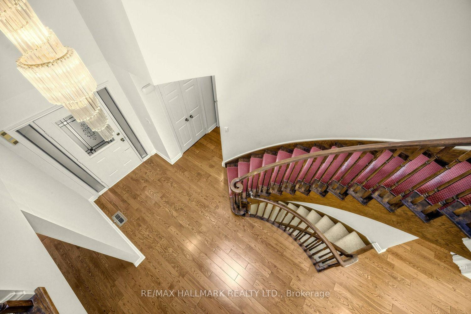 Photo 31 of 25 Cygnus Drive, Richmond Hill, Observatory — HOMEH