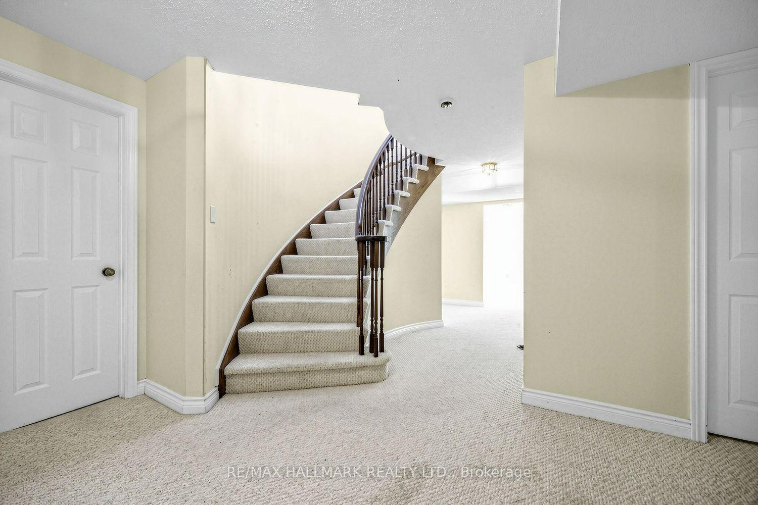 Photo 34 of 25 Cygnus Drive, Richmond Hill, Observatory — HOMEH
