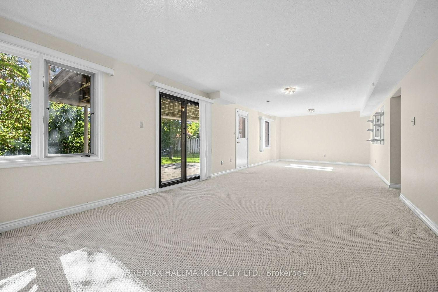 Photo 36 of 25 Cygnus Drive, Richmond Hill, Observatory — HOMEH