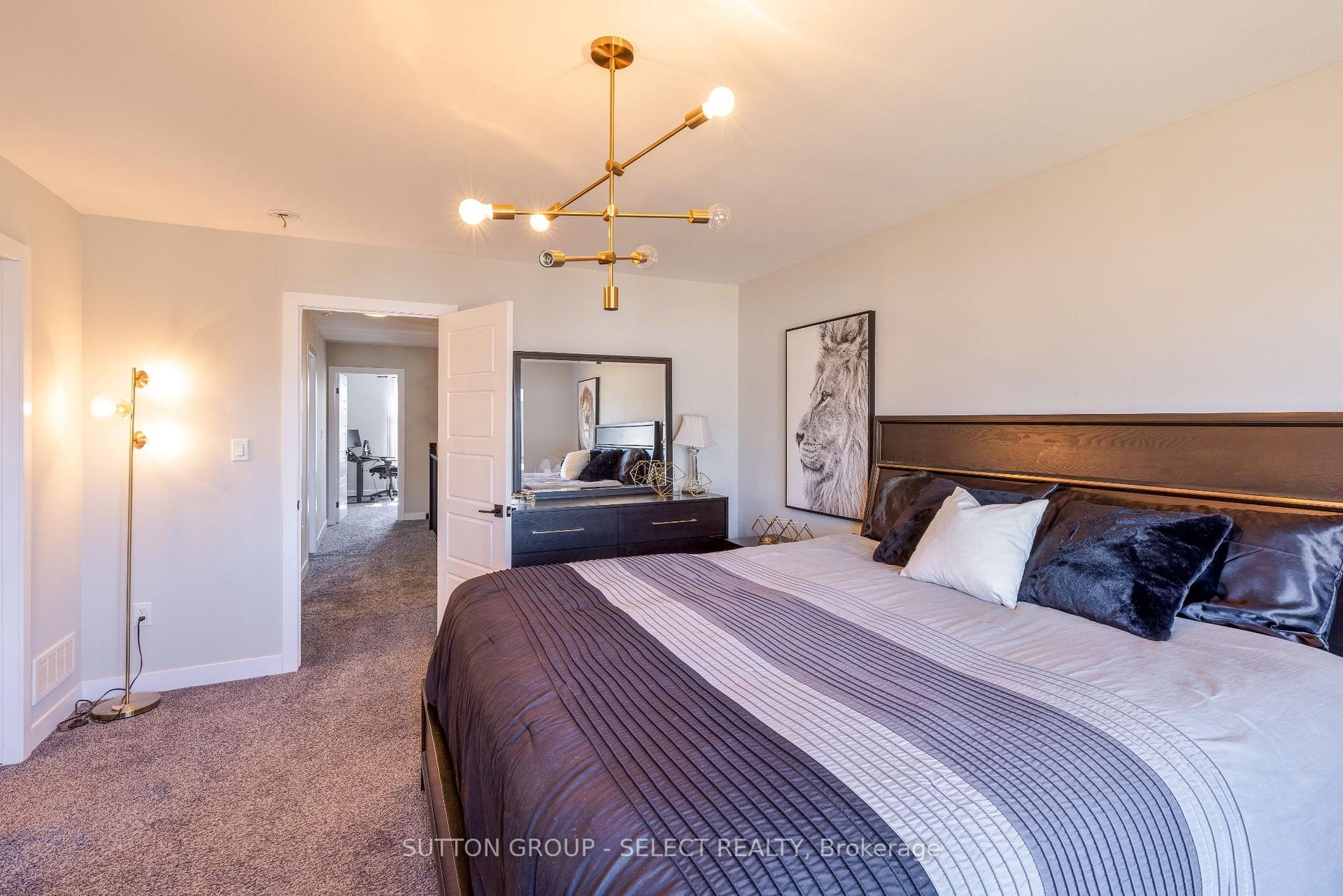 Photo 17 of 263 Winlow Way, Middlesex Centre, Kilworth — HOMEH