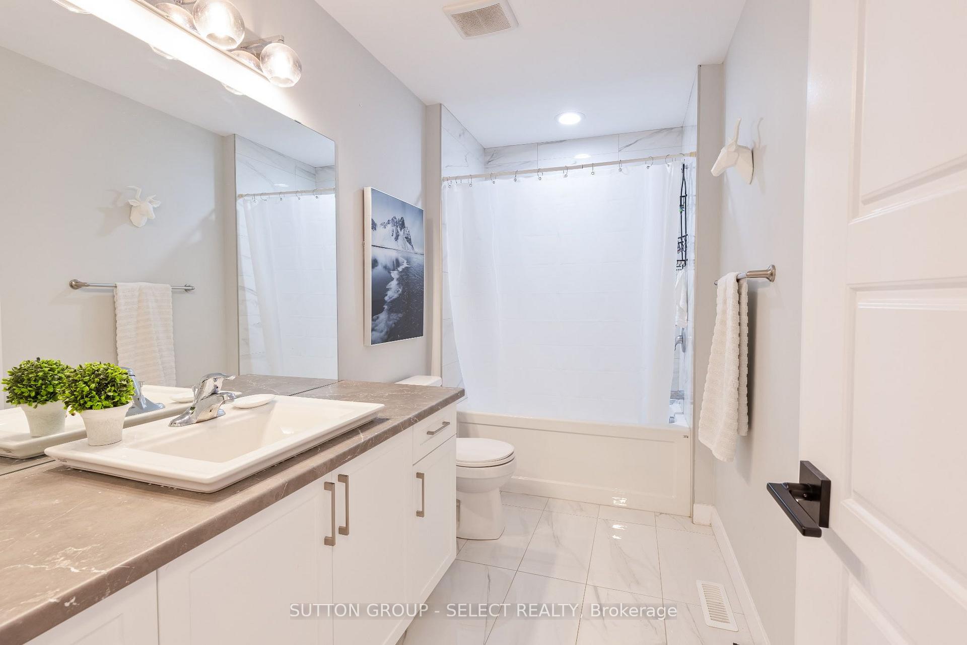 Photo 21 of 263 Winlow Way, Middlesex Centre, Kilworth — HOMEH