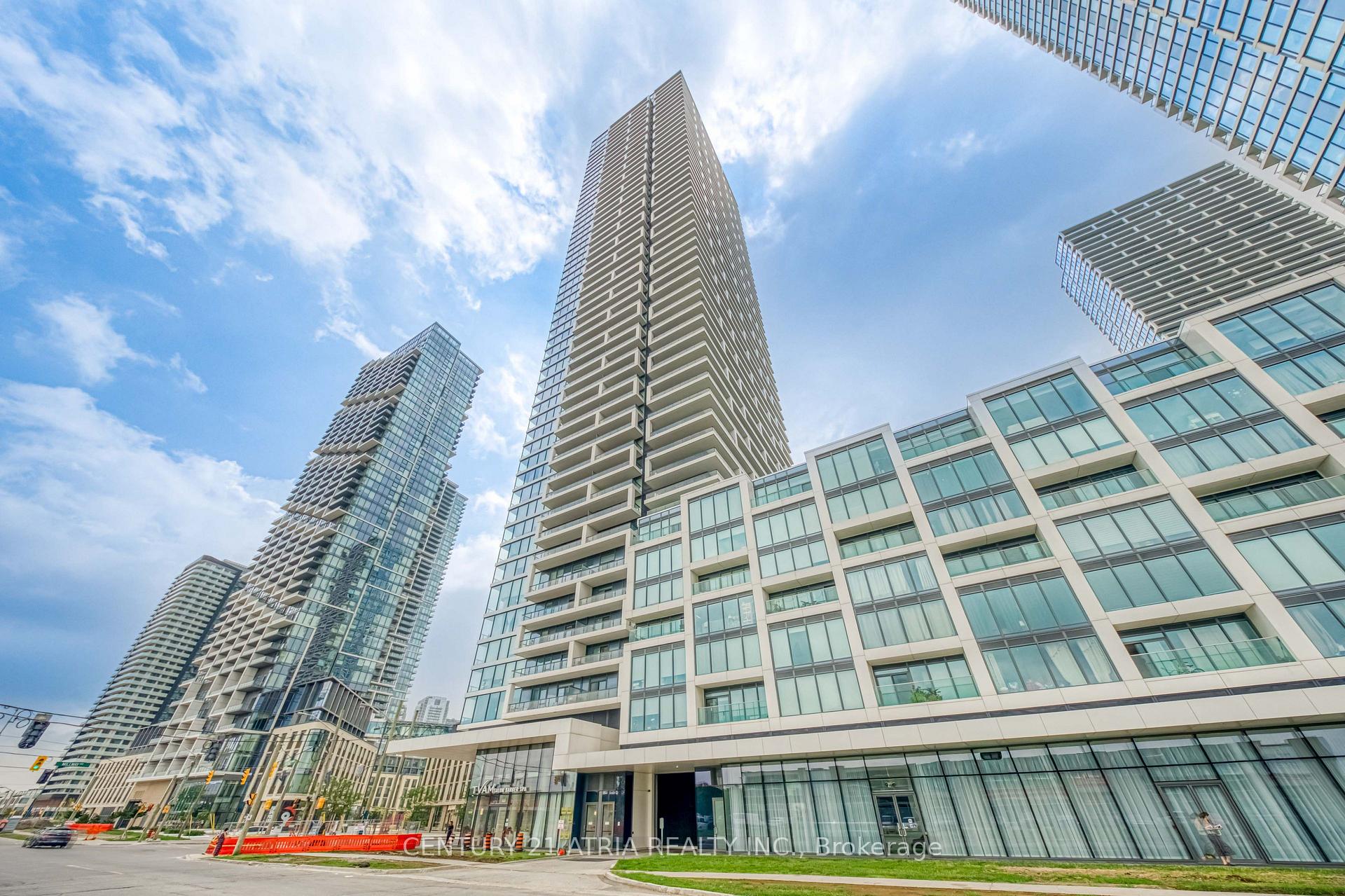 Photo of Unit 1811, 950 Portage Parkway