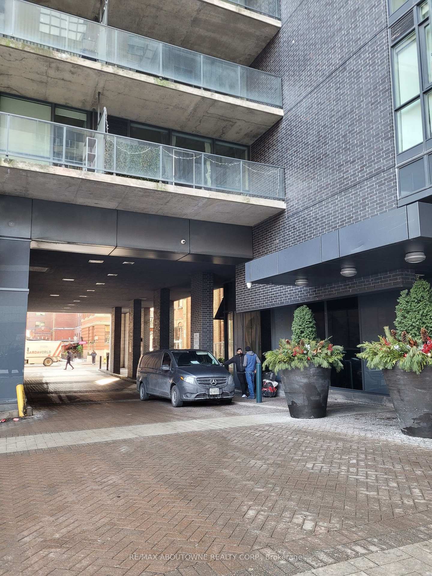 Photo 3 of Unit 1013, 478 King Street W, Toronto, Waterfront Communities — HOMEH