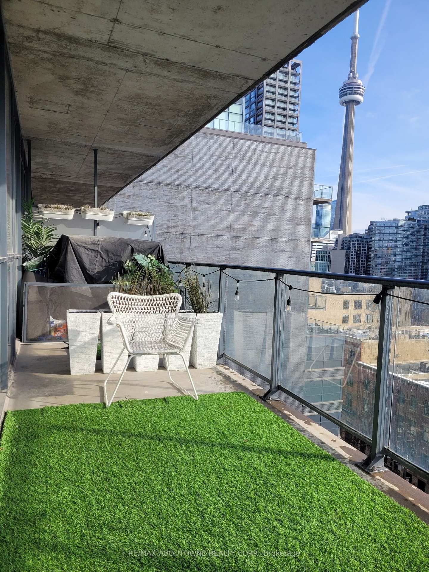 Photo 13 of Unit 1013, 478 King Street W, Toronto, Waterfront Communities — HOMEH