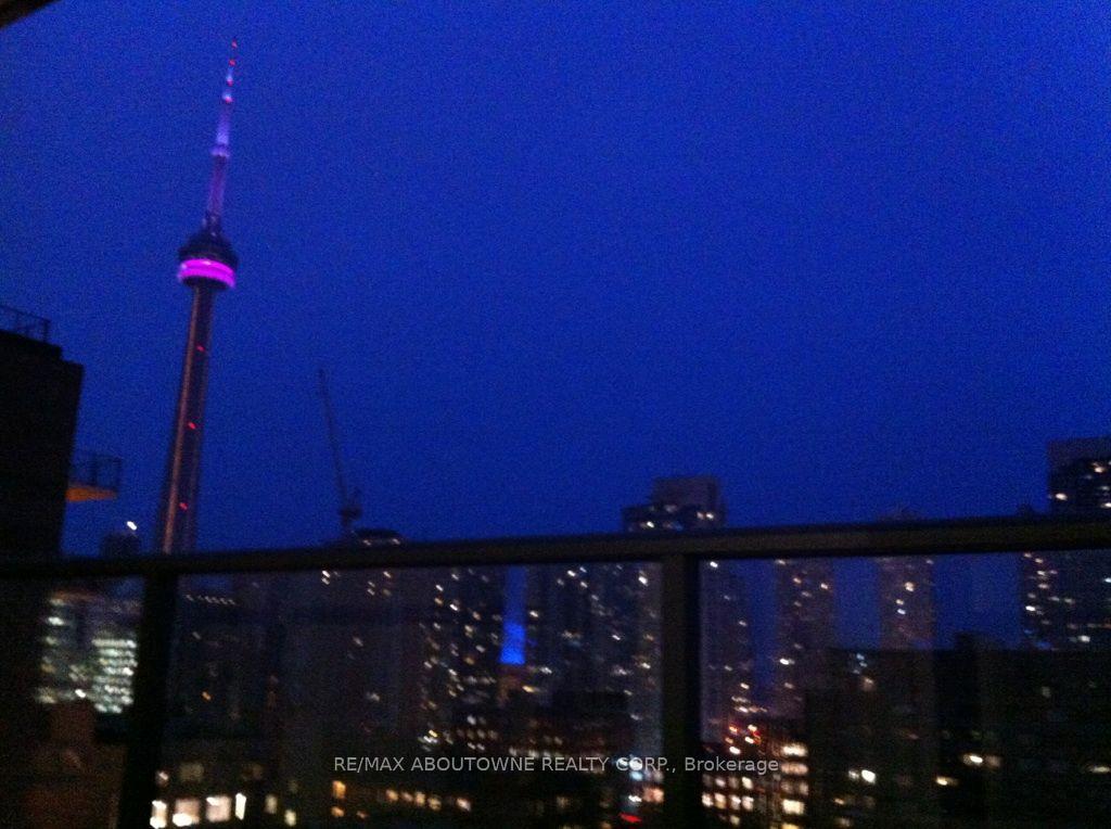 Photo 17 of Unit 1013, 478 King Street W, Toronto, Waterfront Communities — HOMEH