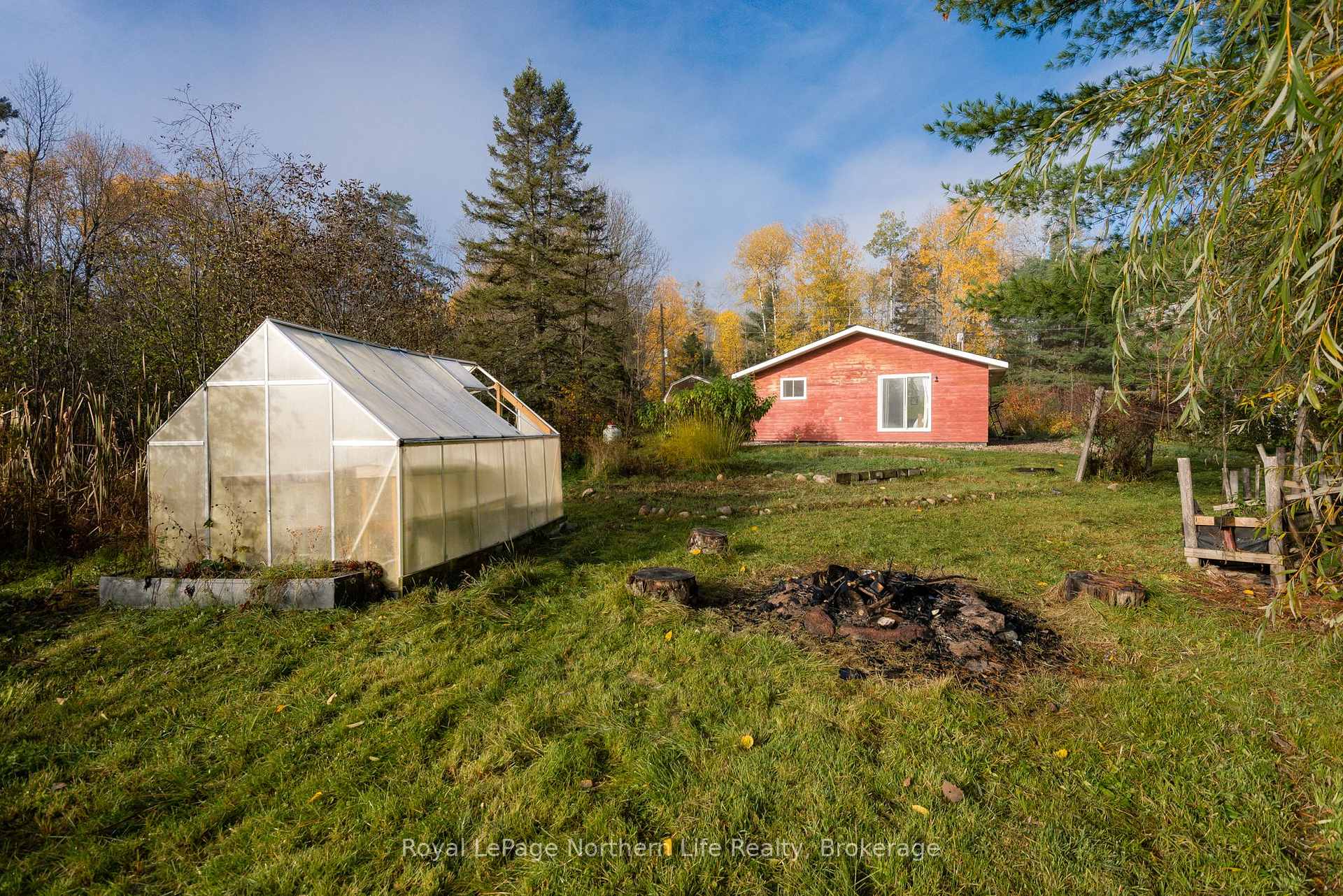 Photo 2 of 124 Pine Lake Road, Bonfield — HOMEH
