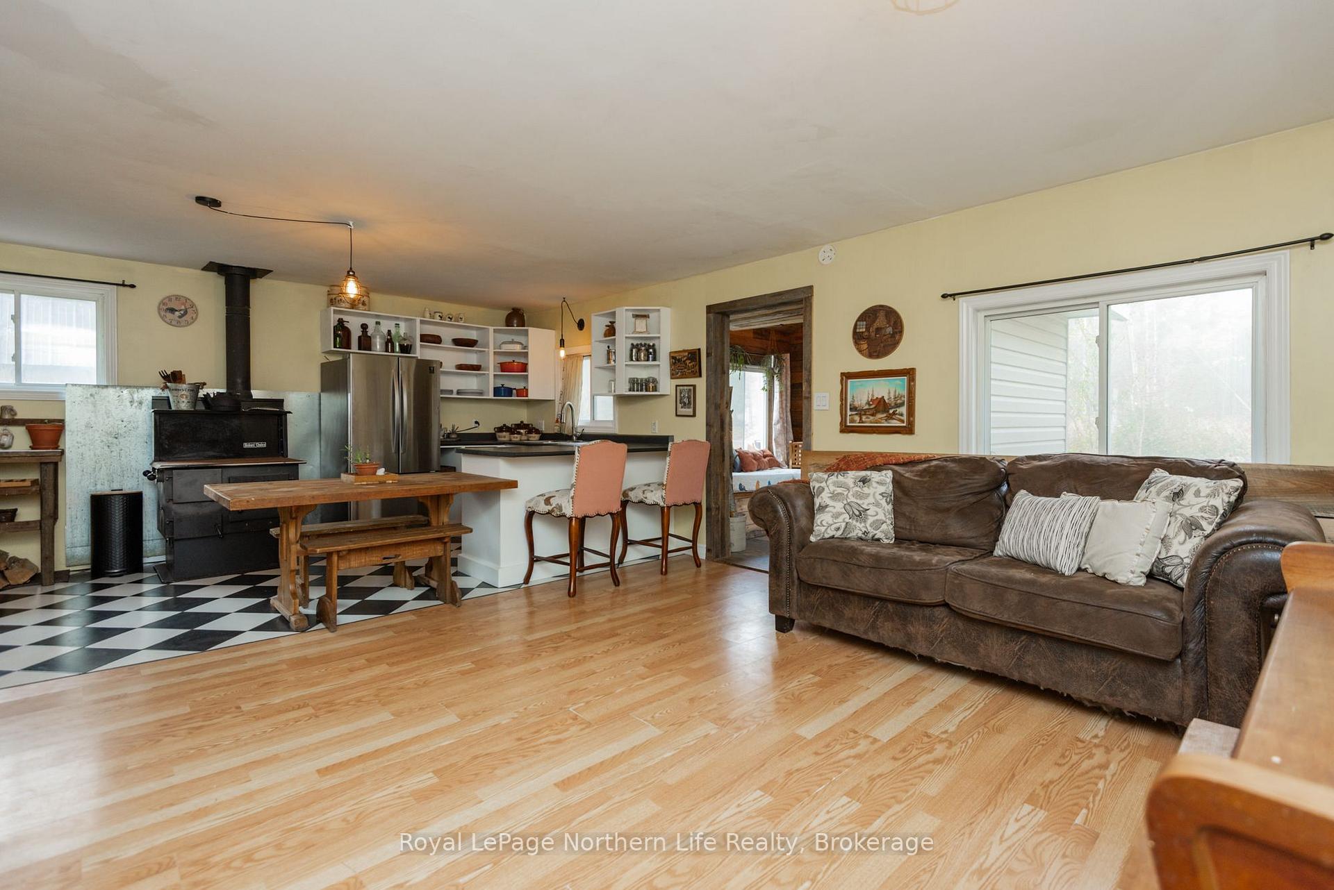 Photo 17 of 124 Pine Lake Road, Bonfield — HOMEH