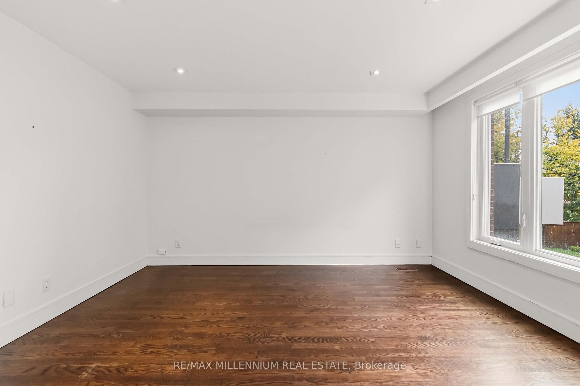 Photo 17 of 65 Castlefield Avenue, Toronto, Yonge-Eglinton — HOMEH
