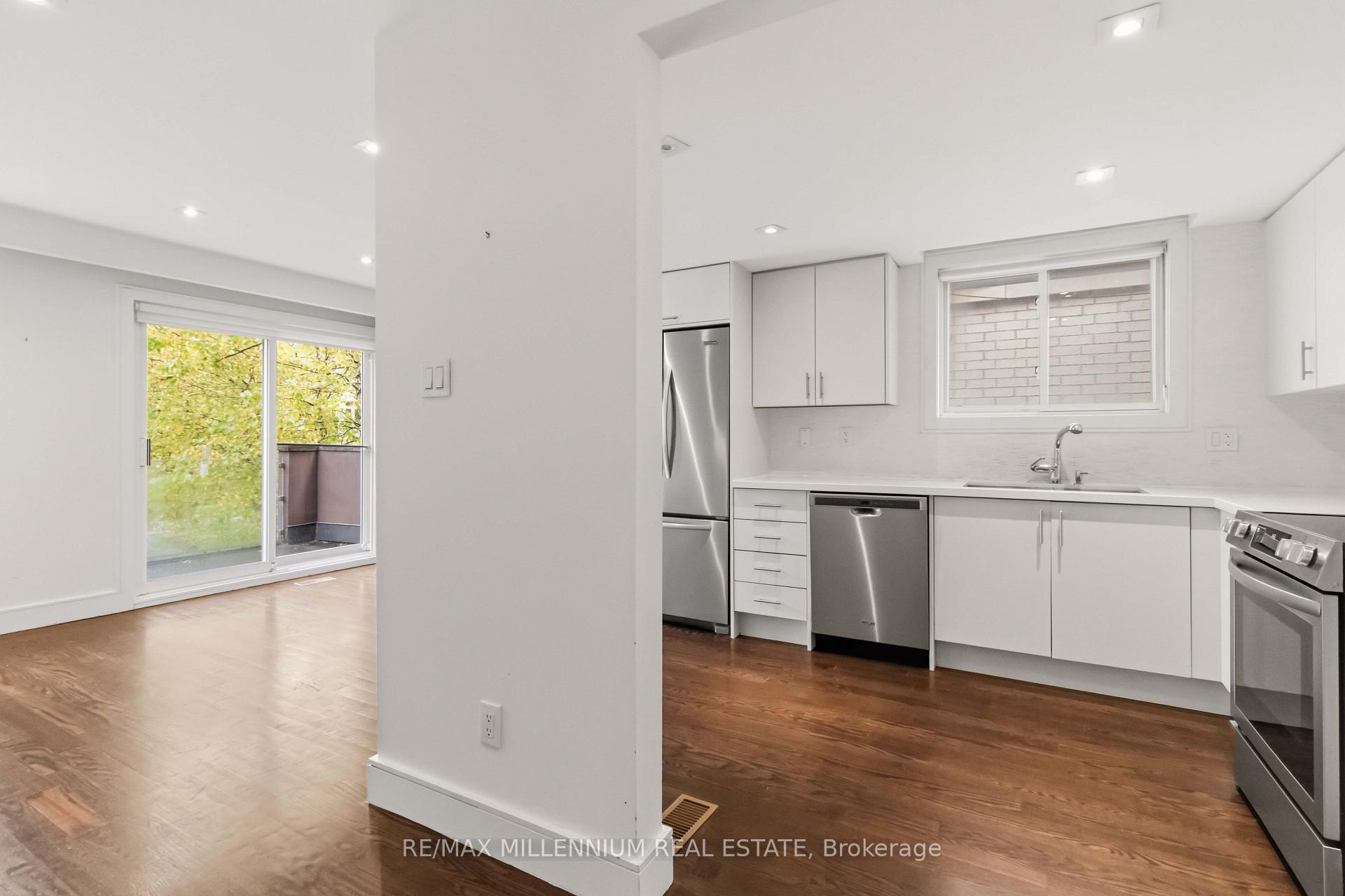 Photo 18 of 65 Castlefield Avenue, Toronto, Yonge-Eglinton — HOMEH