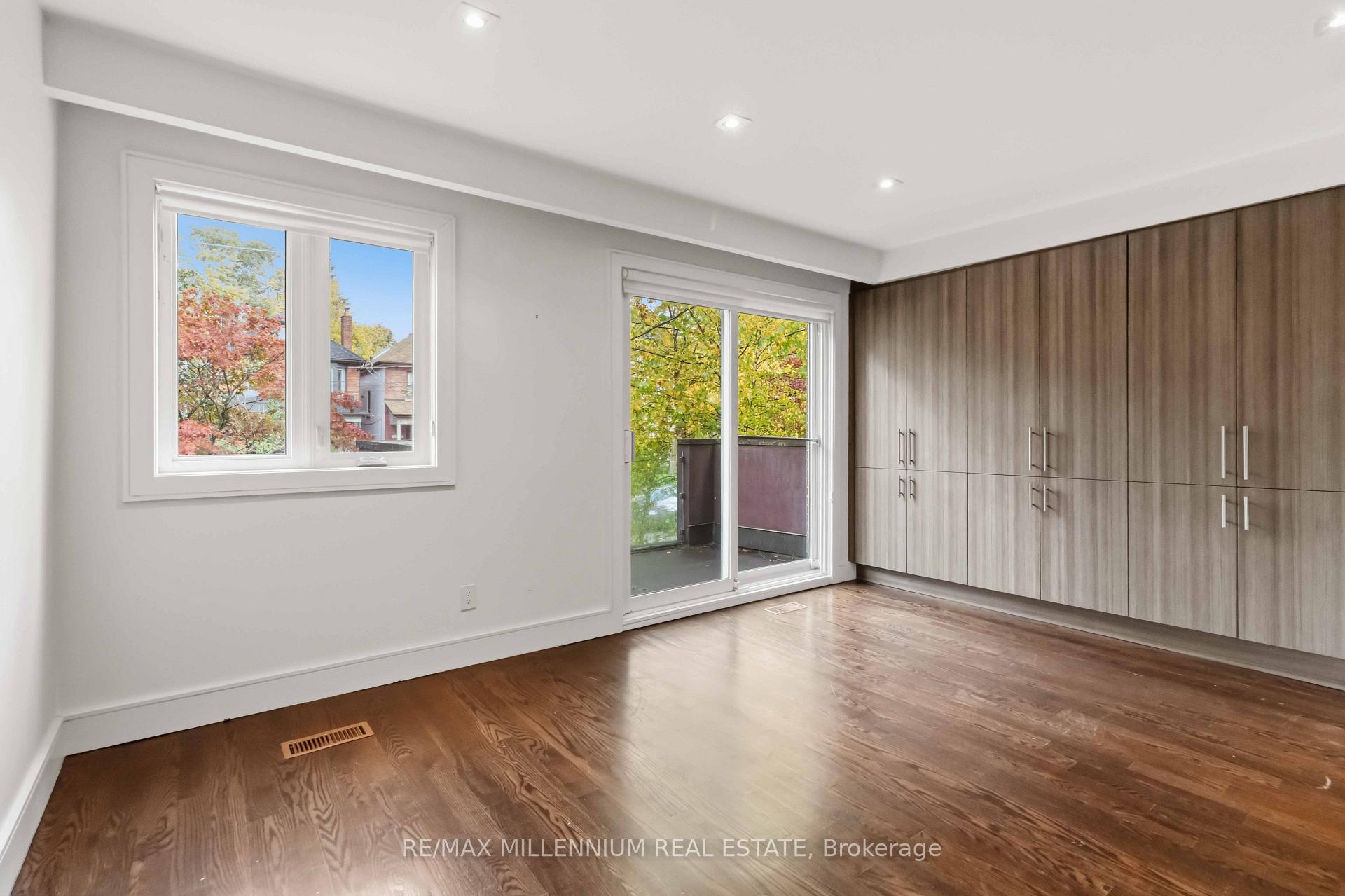 Photo 19 of 65 Castlefield Avenue, Toronto, Yonge-Eglinton — HOMEH