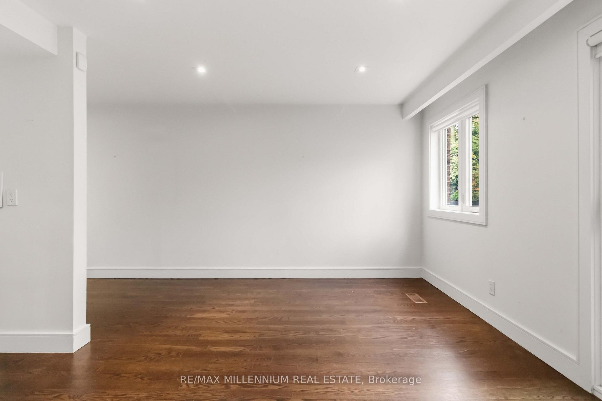 Photo 23 of 65 Castlefield Avenue, Toronto, Yonge-Eglinton — HOMEH