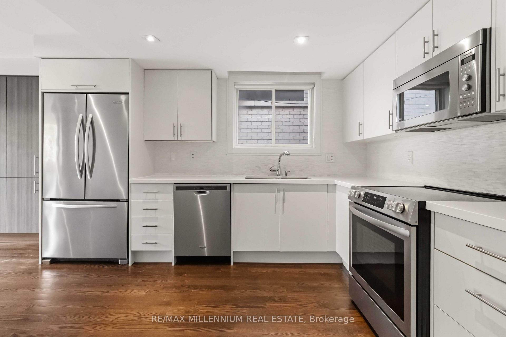 Photo 30 of 65 Castlefield Avenue, Toronto, Yonge-Eglinton — HOMEH