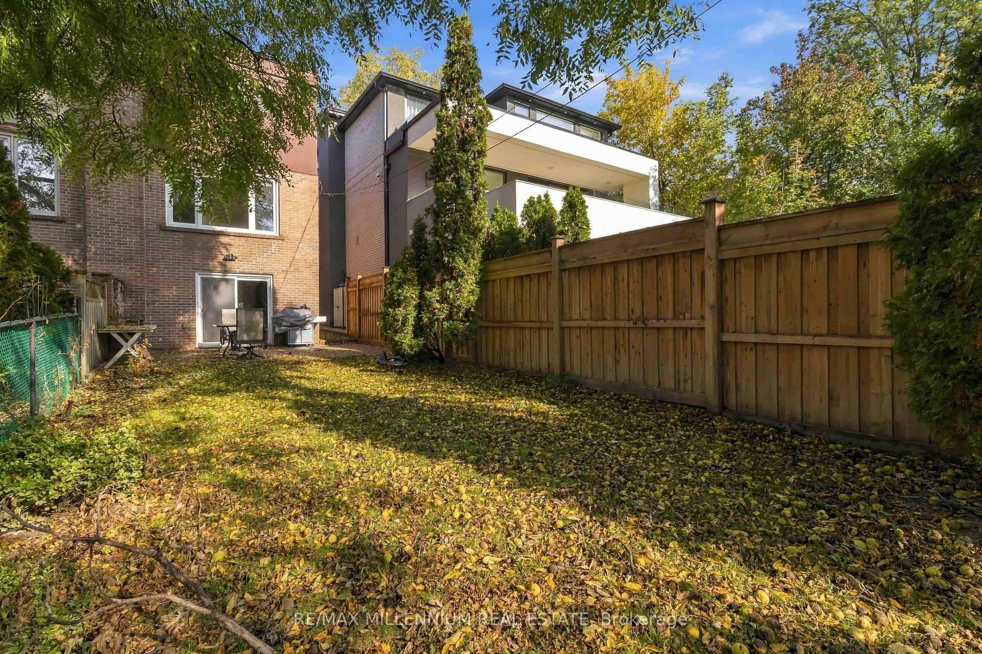 Photo 50 of 65 Castlefield Avenue, Toronto, Yonge-Eglinton — HOMEH