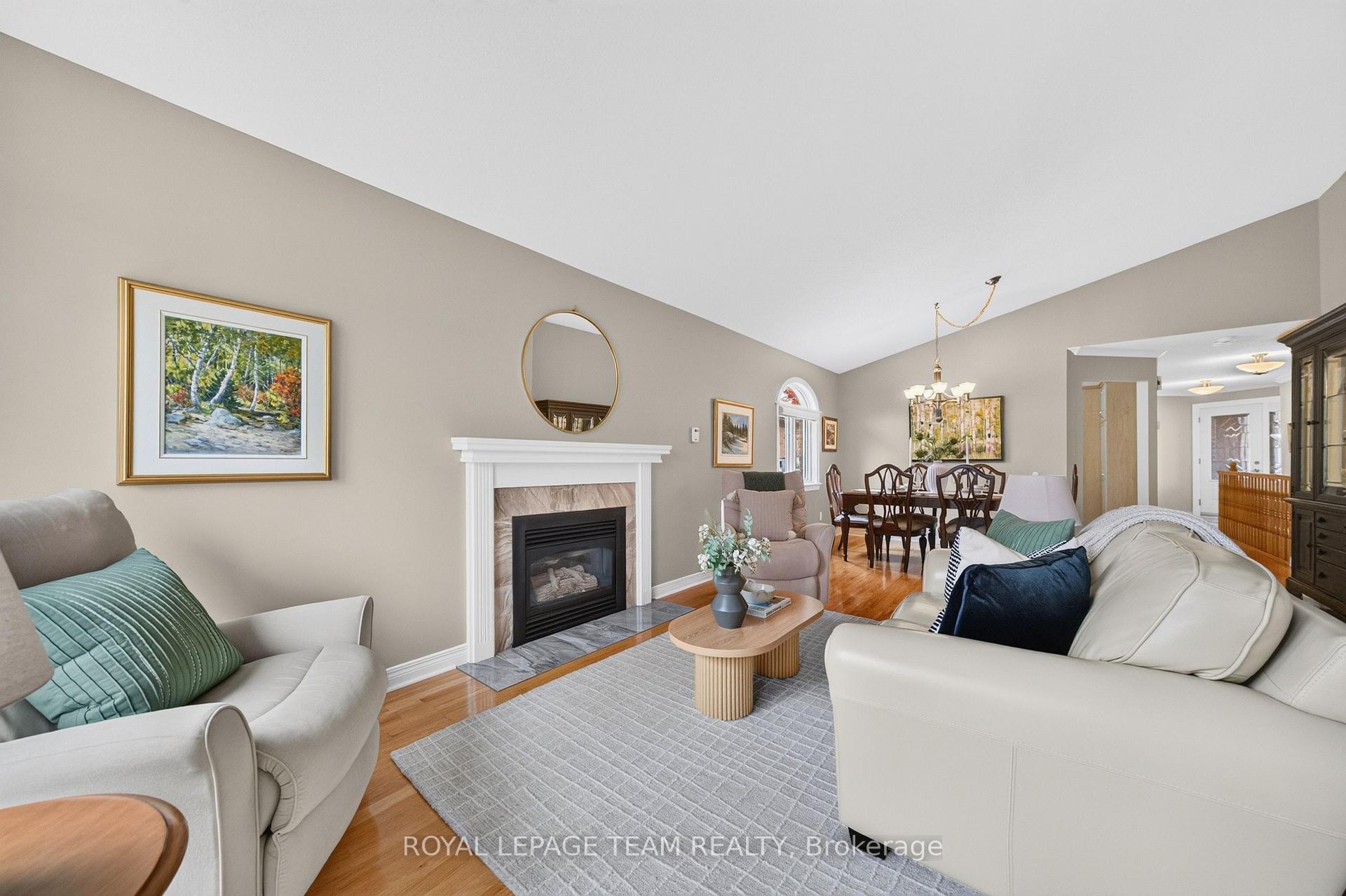 Photo 13 of 8 Partridge Drive, Ottawa, Kanata - Bridlewood — HOMEH