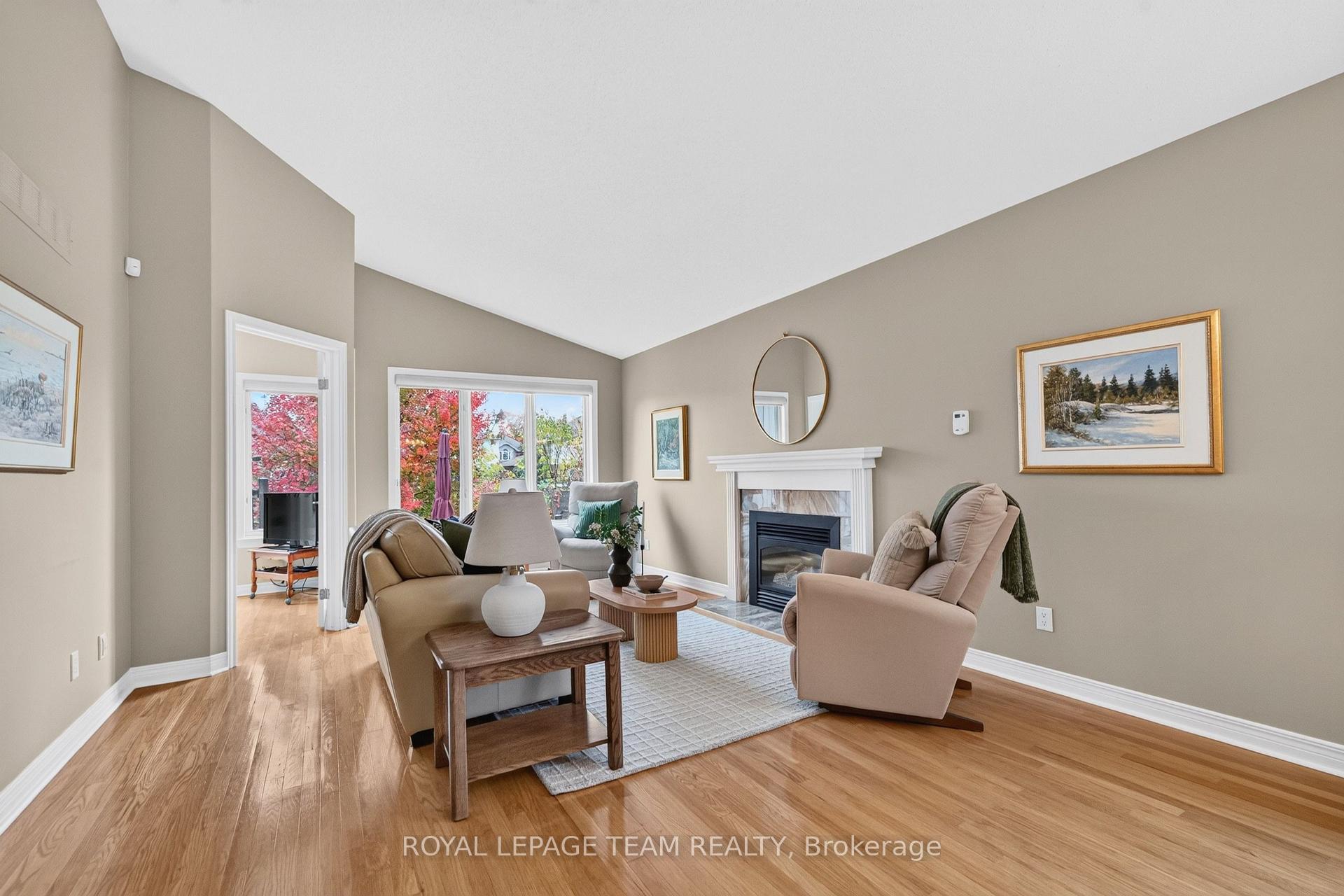 Photo 16 of 8 Partridge Drive, Ottawa, Kanata - Bridlewood — HOMEH