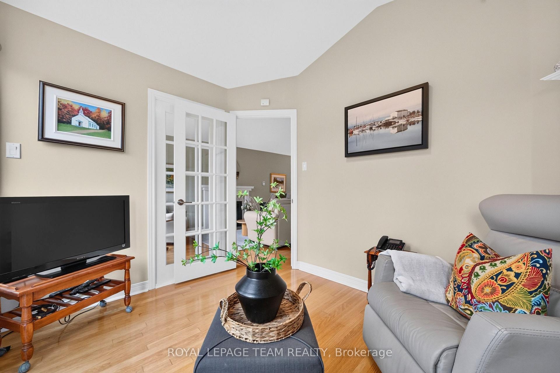Photo 20 of 8 Partridge Drive, Ottawa, Kanata - Bridlewood — HOMEH