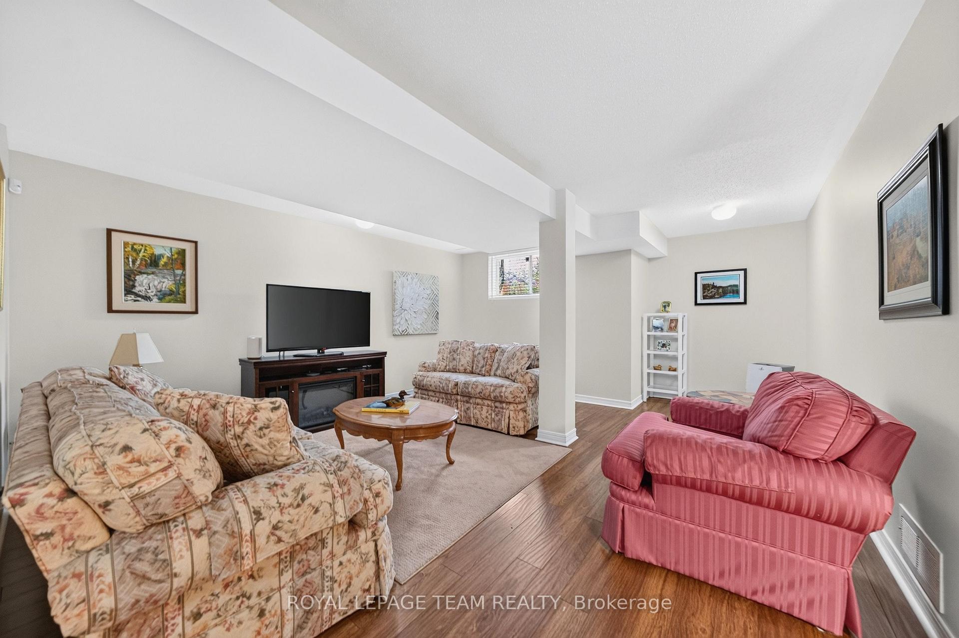 Photo 36 of 8 Partridge Drive, Ottawa, Kanata - Bridlewood — HOMEH