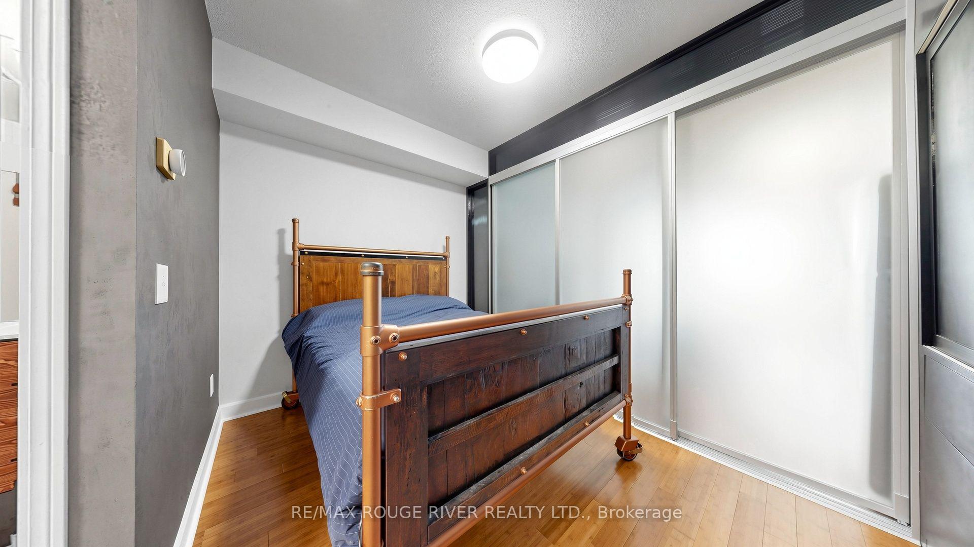 Photo 6 of Unit 322, 25 Cole Street, Toronto, Regent Park — HOMEH