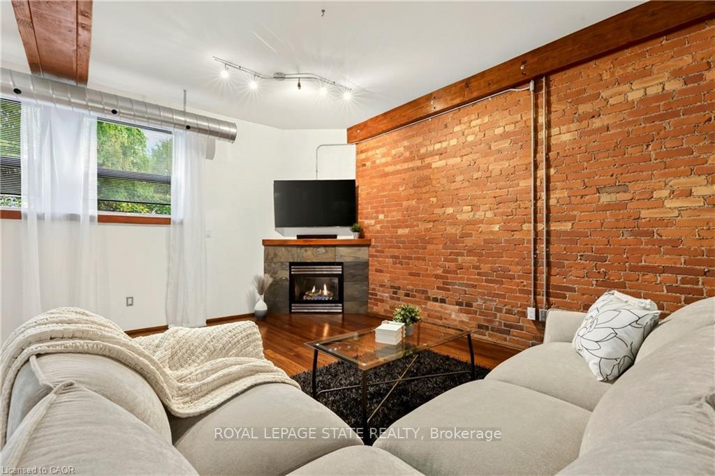 Photo 6 of Unit 13, 357 Hunter Street W, Hamilton, Kirkendall — HOMEH