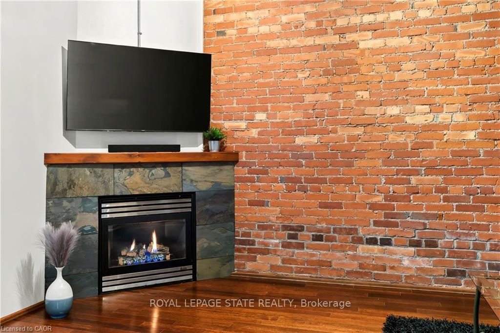 Photo 7 of Unit 13, 357 Hunter Street W, Hamilton, Kirkendall — HOMEH