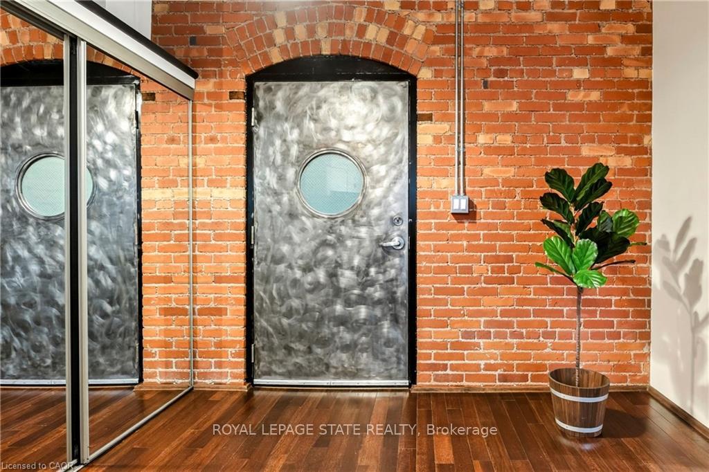 Photo 29 of Unit 13, 357 Hunter Street W, Hamilton, Kirkendall — HOMEH