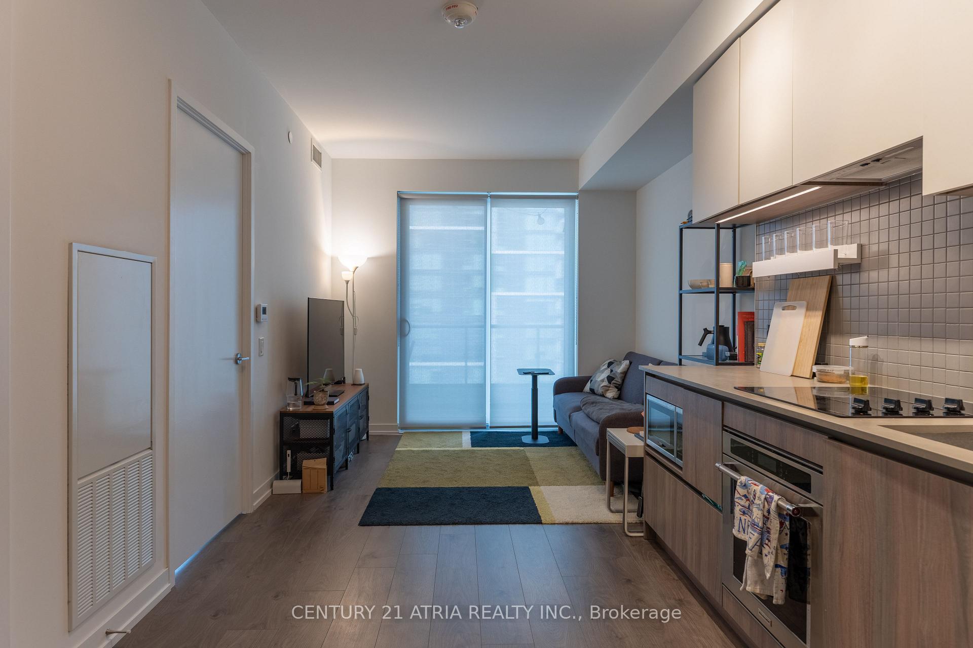 Photo of Unit 2803, 950 Portage Parkway