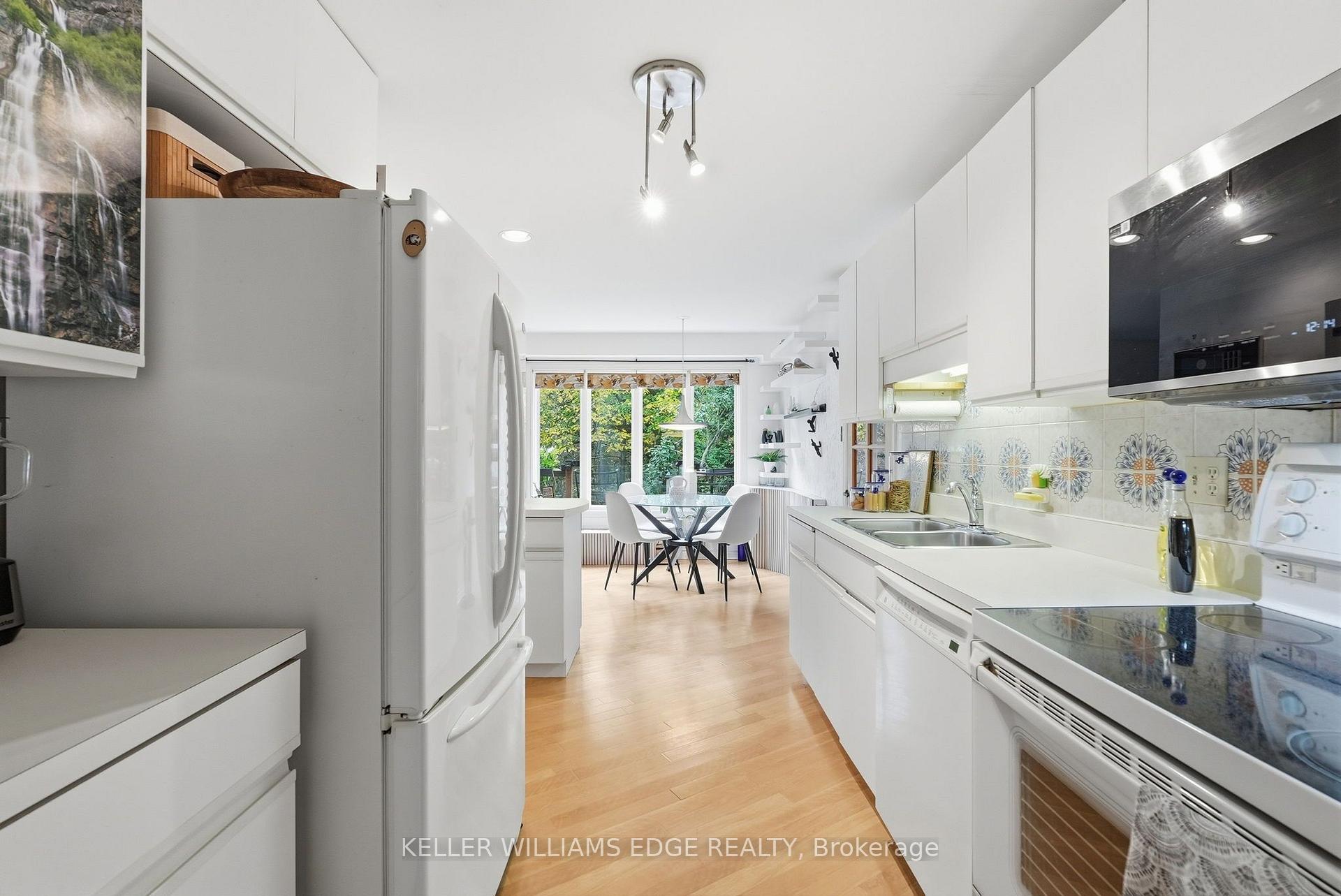 Photo 9 of 188 Hostein Drive, Hamilton, Ancaster — HOMEH