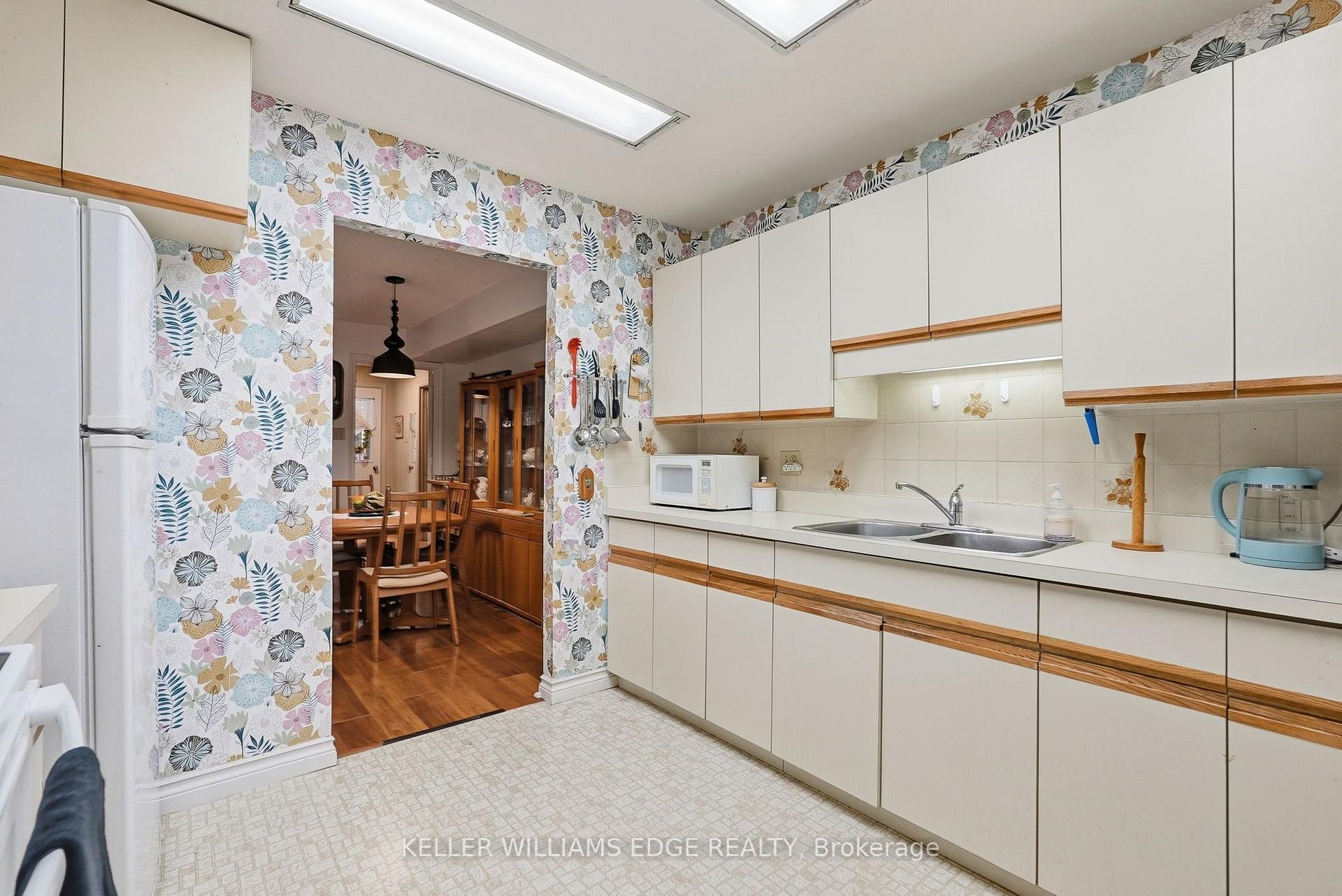 Photo 36 of 188 Hostein Drive, Hamilton, Ancaster — HOMEH