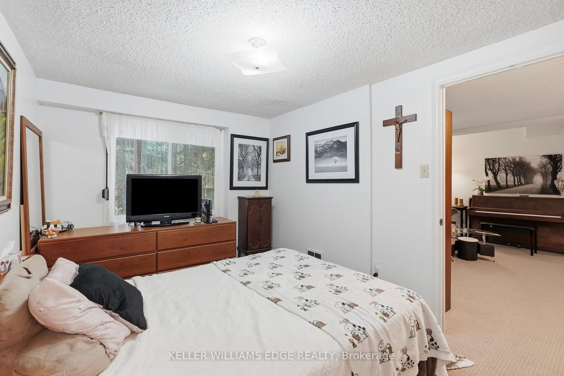 Photo 39 of 188 Hostein Drive, Hamilton, Ancaster — HOMEH