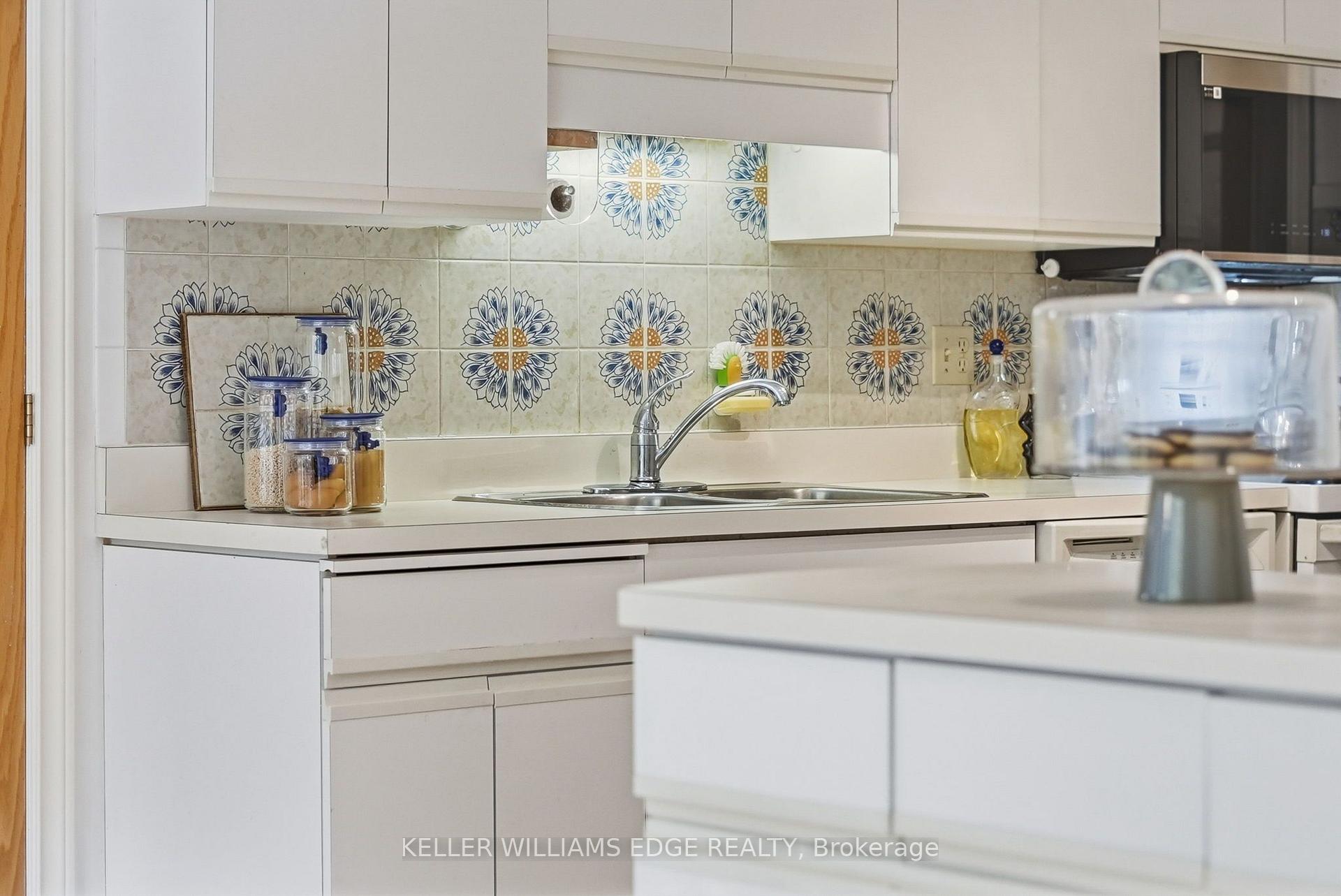 Photo 48 of 188 Hostein Drive, Hamilton, Ancaster — HOMEH