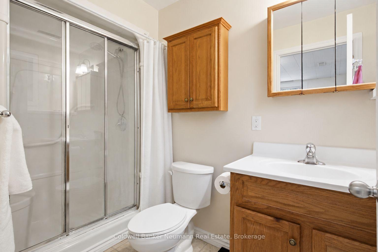 Photo 20 of 81 Marksam Road, Guelph, Willow West/Sugarbush/West Acres — HOMEH